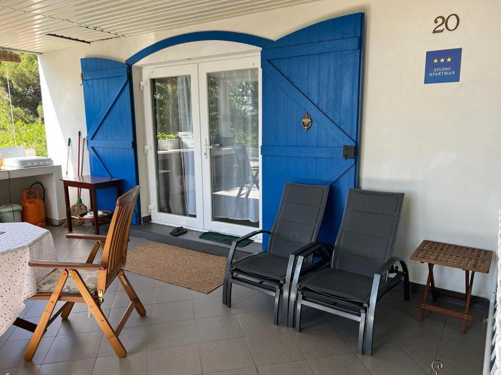 רוביני Studio Apartment Rosemary מראה חיצוני תמונה
